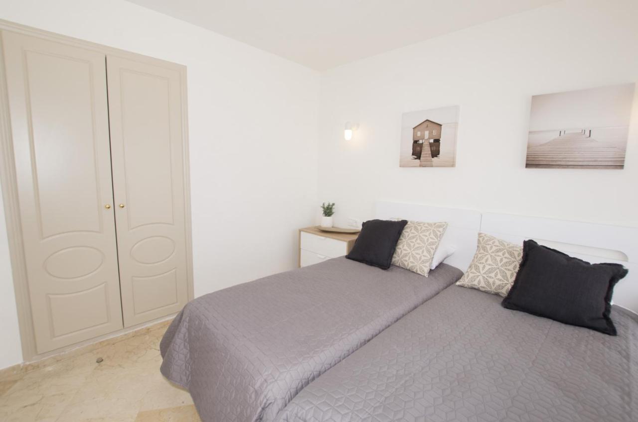 Edificio Oceanic Apartment Calpe Bagian luar foto