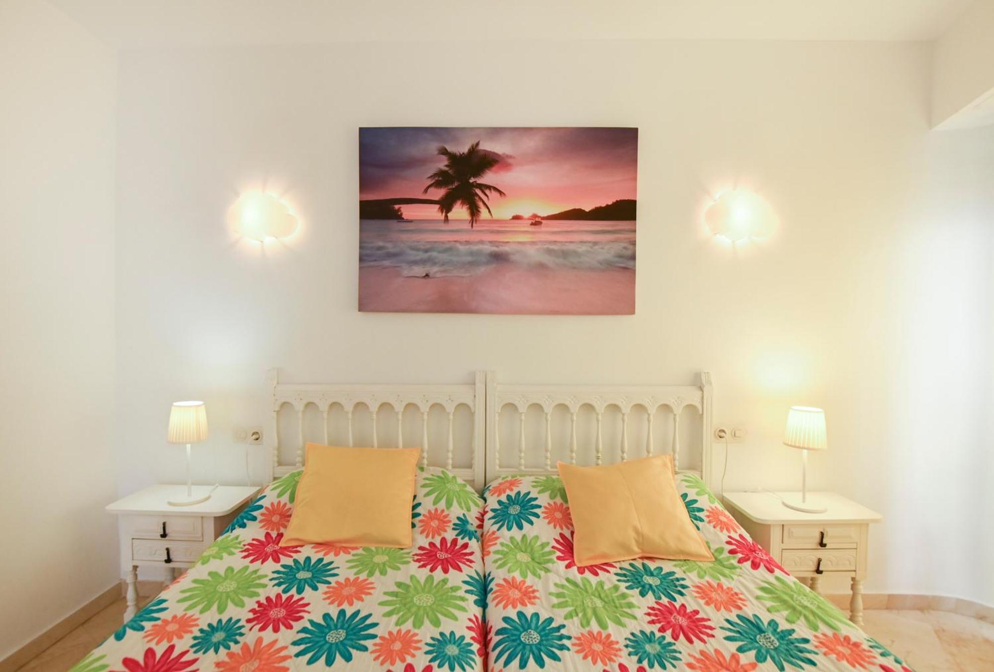 Edificio Oceanic Apartment Calpe Bagian luar foto